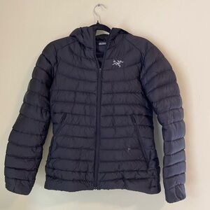 COPY - Arc’teryx Cerium LT Down Jacket, size medium